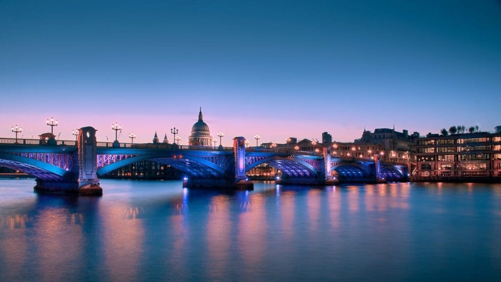 wandsworth bridge, bridge, skyline